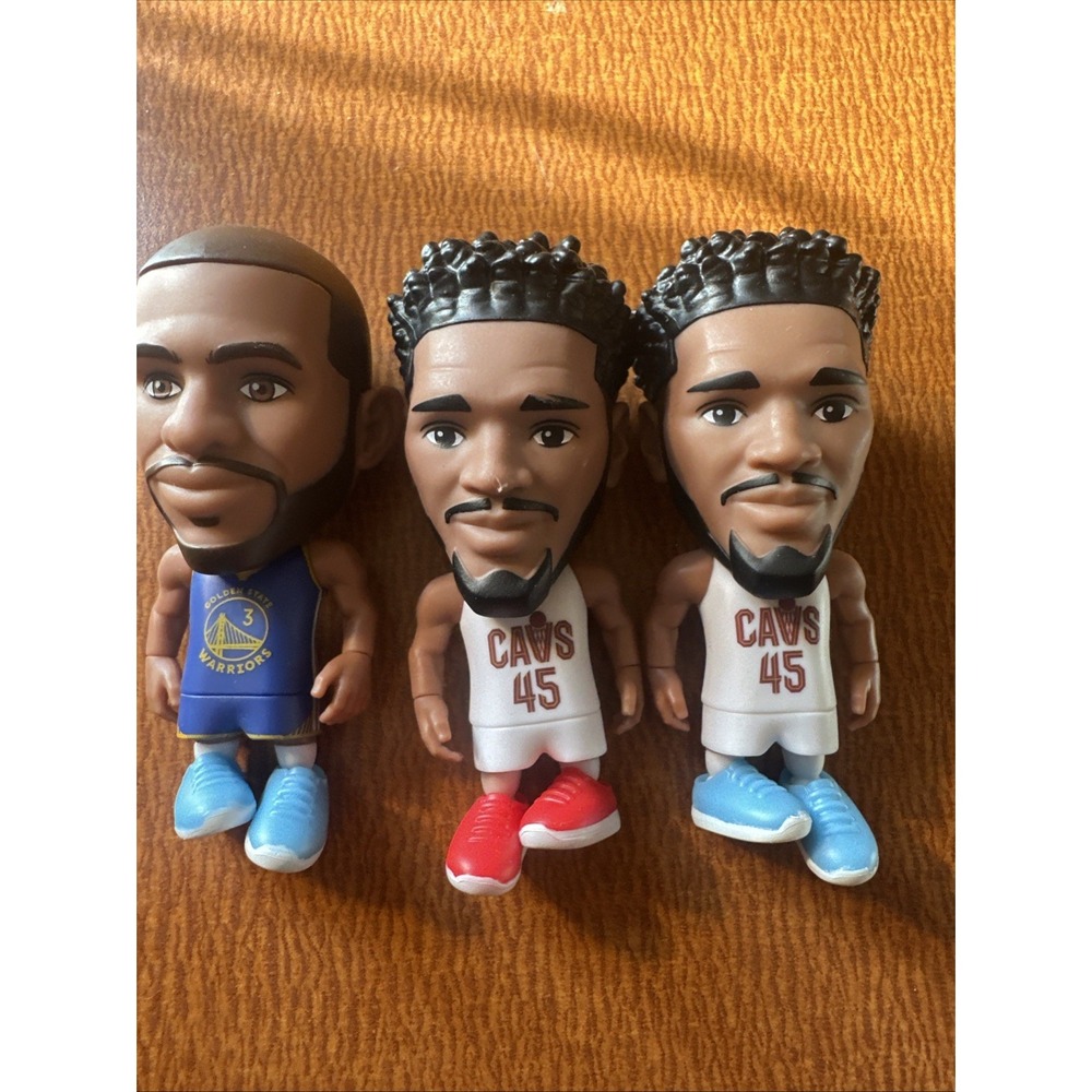 ZURU 5 SURPRISE NBA BALLERS Cleveland Cavaliers Donovan Mitchell & Chris Paul GS